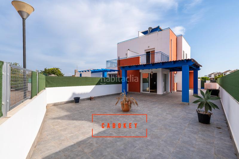 Foto 110cdada-2a08-43ab-aab6-f2f949ea5f66. Chalet in avenida alhambra 6 in Lomas del Mar Vera