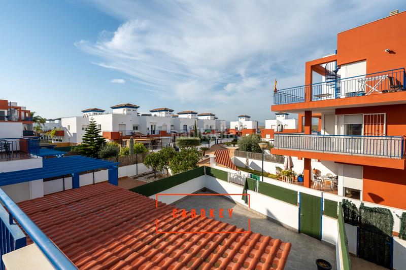 Foto 143a90ed-3cd2-4d0b-a663-2e91ad879ddb. Chalet in avenida alhambra 6 in Lomas del Mar Vera