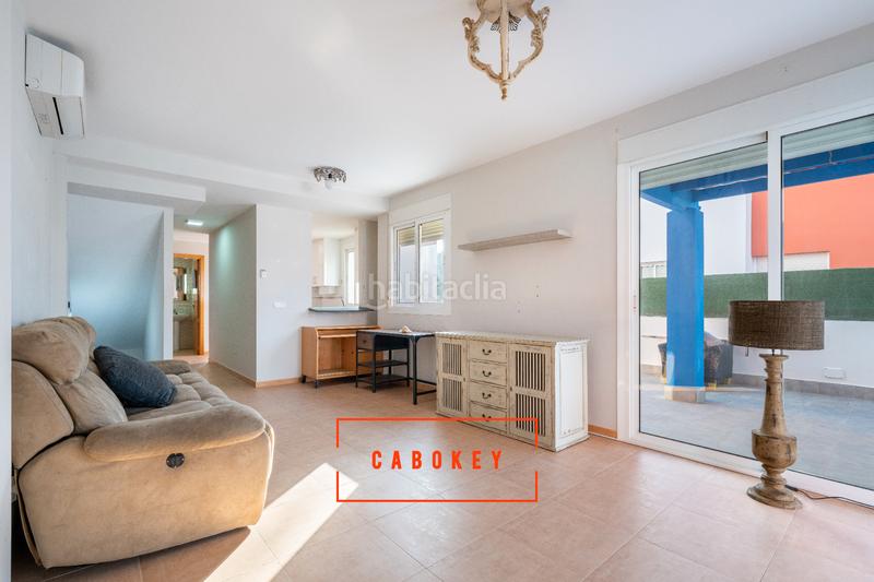 Foto 3289568d-2c05-4a26-af36-764d8c25e9c6. Chalet in avenida alhambra 6 in Lomas del Mar Vera