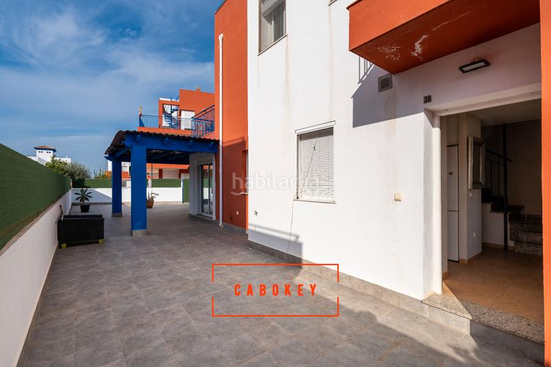 Foto 63ba36a2-bd15-4f13-847f-e27f57bbcef0. Chalet in avenida alhambra 6 in Lomas del Mar Vera