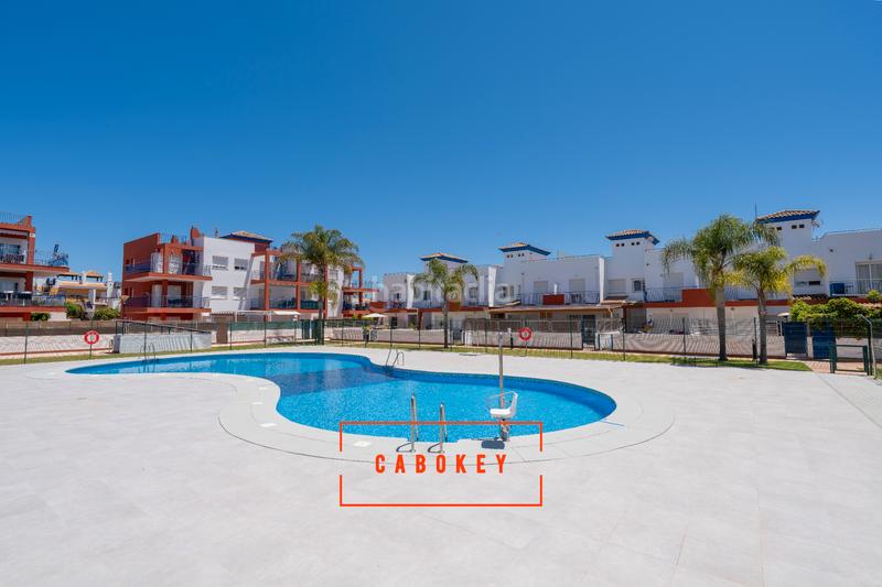 Foto 84dbebda-29ea-443d-abdb-e7a3f0202a99. Chalet in avenida alhambra 6 in Lomas del Mar Vera