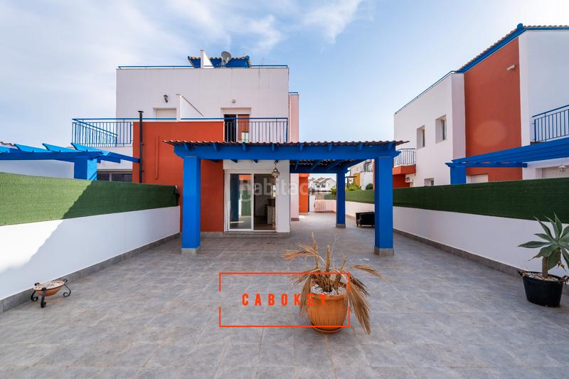 Foto eb179576-57d9-436e-bf2a-f4cb03eff07d. Chalet in avenida alhambra 6 in Lomas del Mar Vera