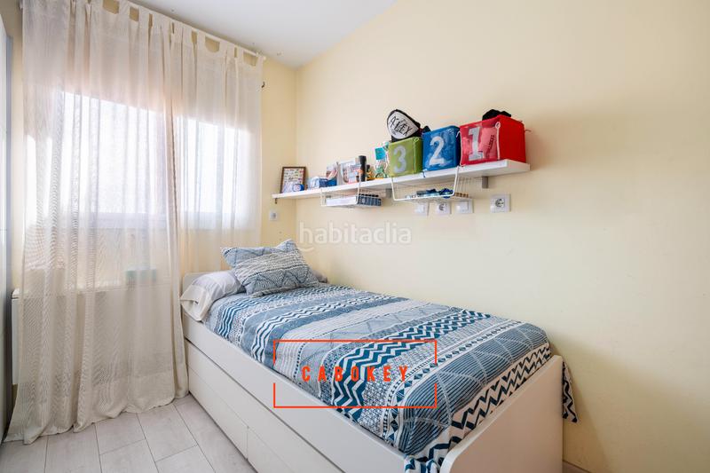 Foto 27c7e79c-ab1b-4d5b-8223-e6511d1e629d. Attique dans calle felipe ii 54 dans San Luis Almería