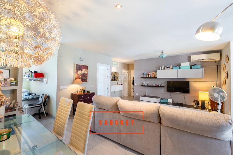 Foto 7d2407b0-f332-4d5f-a710-5a48c761d4dd. Attique dans calle felipe ii 54 dans San Luis Almería