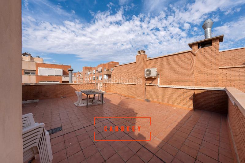 Foto 9851b61a-ea9b-4f34-800d-12d758f234ec. Attique dans calle felipe ii 54 dans San Luis Almería