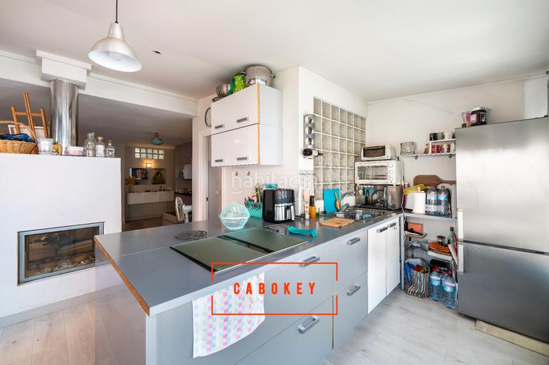 Foto d1d0c4a9-29a9-4572-af15-6469b3813d6a. Attique dans calle felipe ii 54 dans San Luis Almería