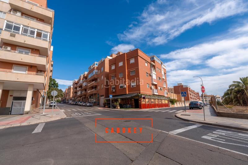 Foto f916b29c-1abf-473e-9460-5b0b467e5386. Attique dans calle felipe ii 54 dans San Luis Almería