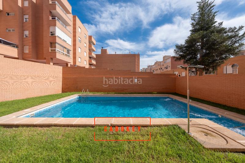 Foto fc035a02-3efc-4ffe-a1d6-42f0d94d0a99. Attique dans calle felipe ii 54 dans San Luis Almería