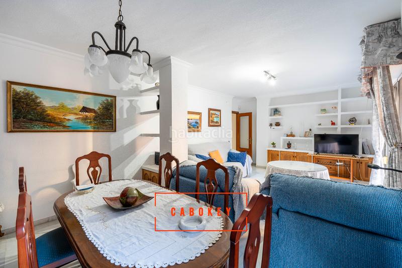 Foto 154bfaef-7707-420a-bb35-8f2445124195. Appartamento in calle arenys de munt 10 in San Luis Almería