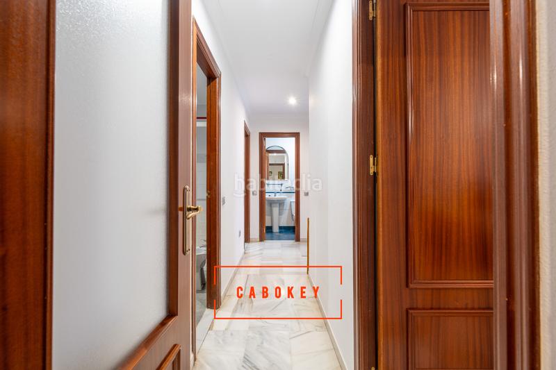 Foto b5d486a7-2dfd-4595-be31-06758fe17549. Appartamento in calle arenys de munt 10 in San Luis Almería