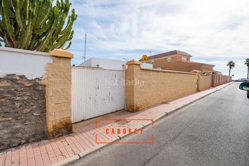 Foto 2d17a94d-5807-4c03-a279-883b9484ef87. Chalet dans calle dickens 12 dans Costacabana - Loma Cabrera Almería