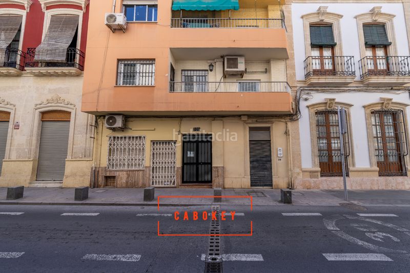 Foto bfddd443-b023-47a9-b3cb-2df356eb242a. Pis a calle real 101 a Centro Almería