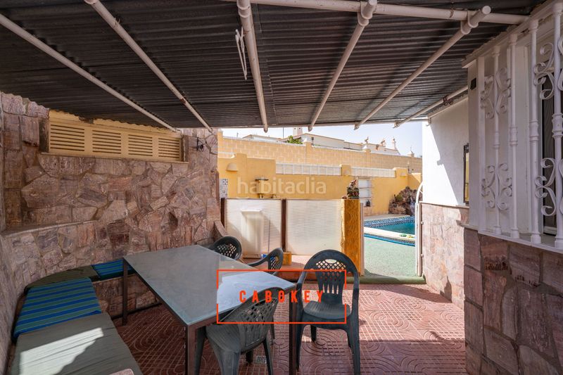 Foto cb919b7f-86d9-484a-a708-6a67bfa1e7f6. Reihenhaus in camino de la espuela 54 in Retamar Almería