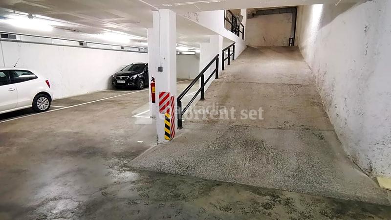Foto fd815953-1013-4bcd-95cf-4bf80f793d18. Posto auto in Centre Mataró