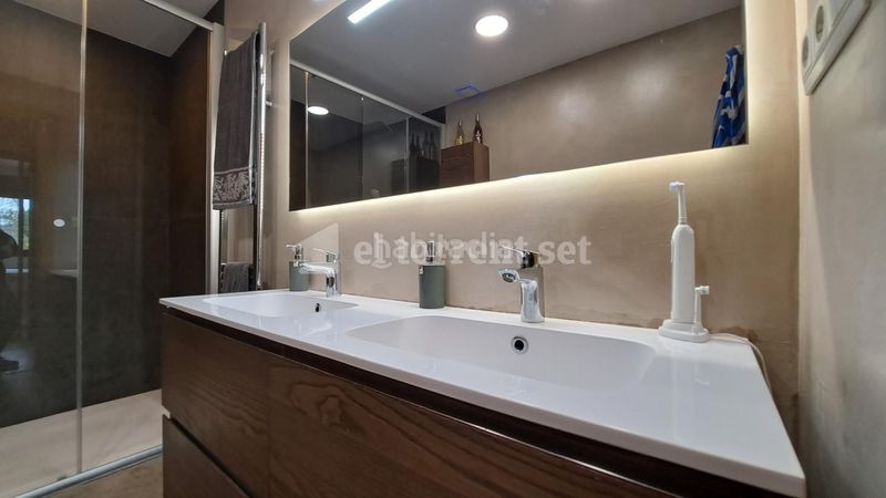 Foto 47aba7ef-85a0-4de1-8126-0f1c0e459afd. Casa amb calefacció aparcament piscina a Nucli Urbà Argentona