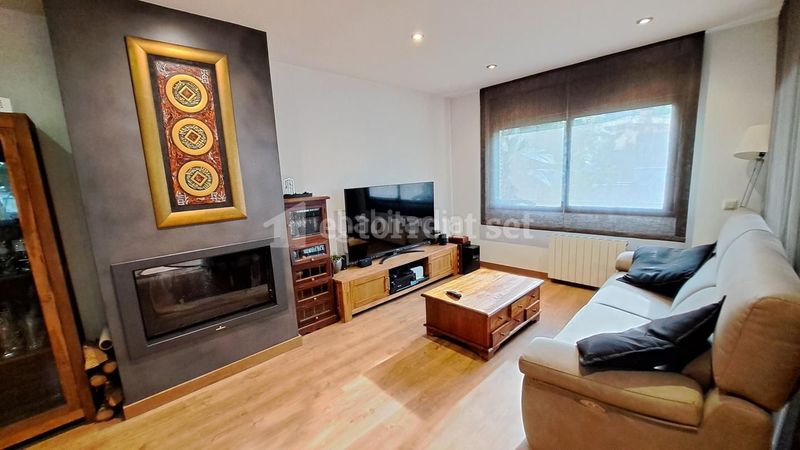 Foto 6f5112e2-d871-4266-b7f0-bd4b4fc97f72. Casa amb calefacció aparcament piscina a Nucli Urbà Argentona