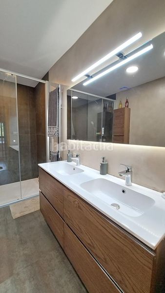 Foto b96ccf41-7fab-460b-b507-27c93f054d54. Casa amb calefacció aparcament piscina a Nucli Urbà Argentona
