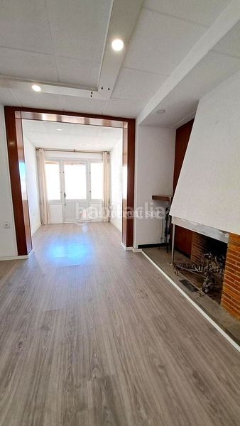 Foto 346cc3c9-0988-45cd-8866-180cc6f8e726. Flat in Centre Mataró