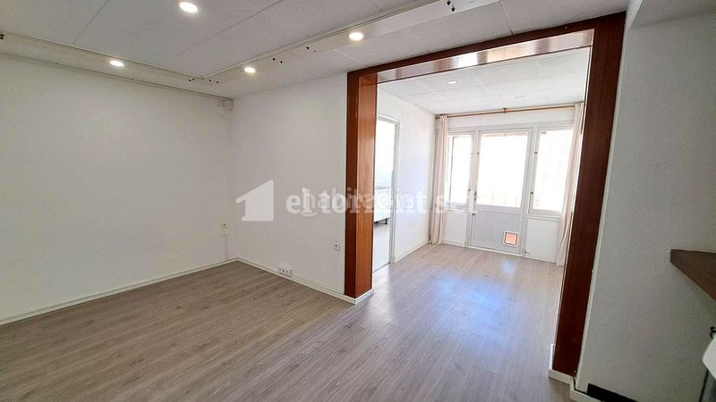 Foto f5541e28-40aa-4d88-ab84-f221de439db7. Flat in Centre Mataró