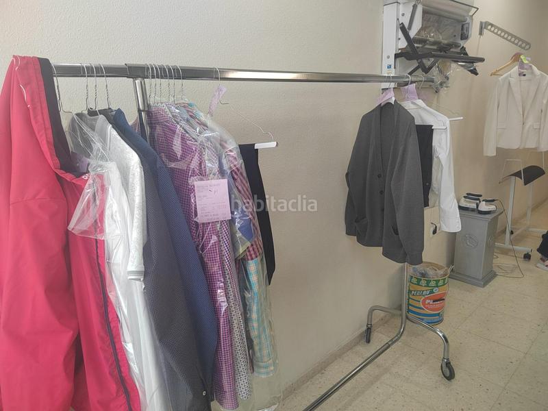 Foto 182b08a7-0cf2-4ae4-9b8b-ea335bc10e72. Rent business premise in calle angel 31 in Centro Elche / Elx