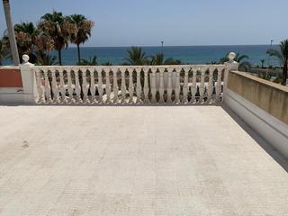 Geschäftsraum in Los Arenales del Sol. Local en venta o alquiler arenales del sol