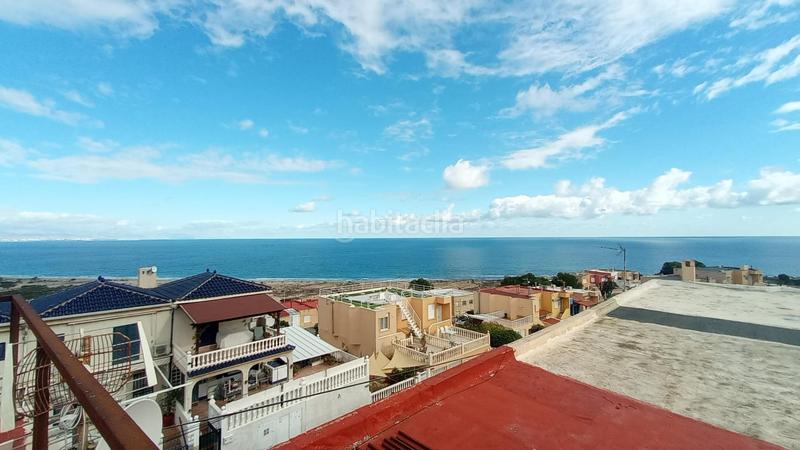 Foto 73b805f1-911d-4bc3-9d07-9758af02b4cb. Rent semi detached house in Panorama-Sierramar Santa Pola