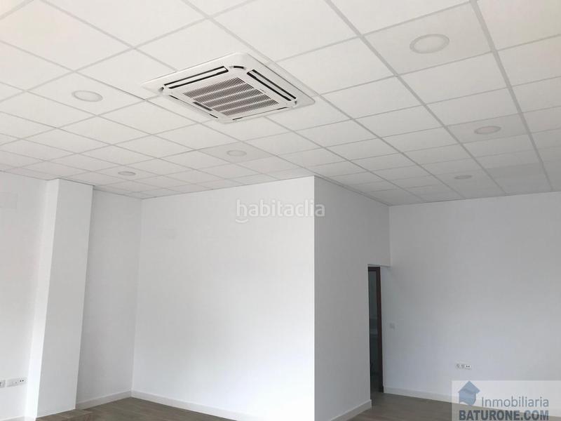 Foto d604a7cf-cacb-44f4-928f-f0fe33bbc7e0. Alquiler local comercial local en Cobreros Viejo San Fernando