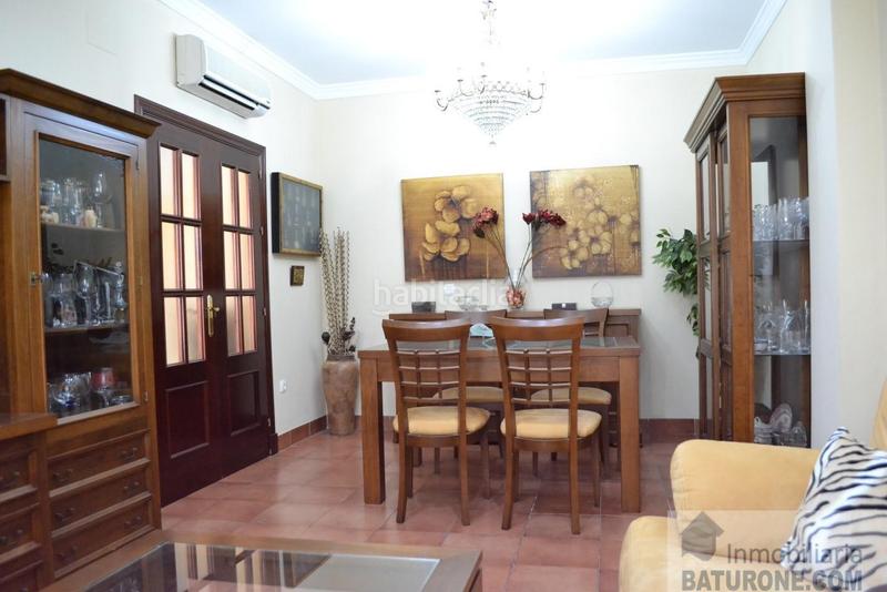 Foto 50f21f63-ab56-4fc2-810f-869aae2016e6. Chalet  en Camposoto - Gallineras San Fernando