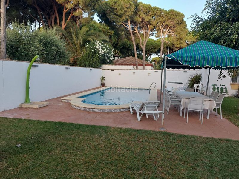 Foto 65310ac6-d0f1-4a41-a74c-223c50faf7d6. Xalet amb calefacció aparcament piscina a Los Gallos Chiclana de la Frontera