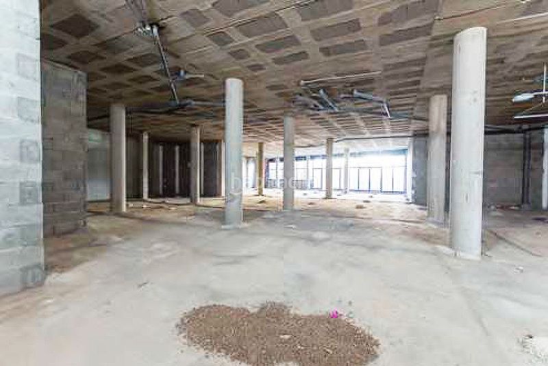 Foto 37b38c54-d64a-4b74-a8a1-1caf23a0d5a1. Edificio in Barlovento