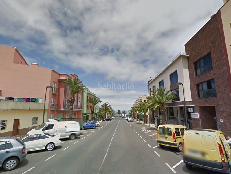 Foto 986468ae-3007-43b2-af4e-9c63115e3100. Edificio in Barlovento