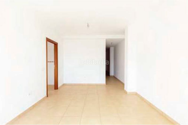 Foto a05cd041-4a02-486b-a032-1a5f108103a6. Edificio in Barlovento