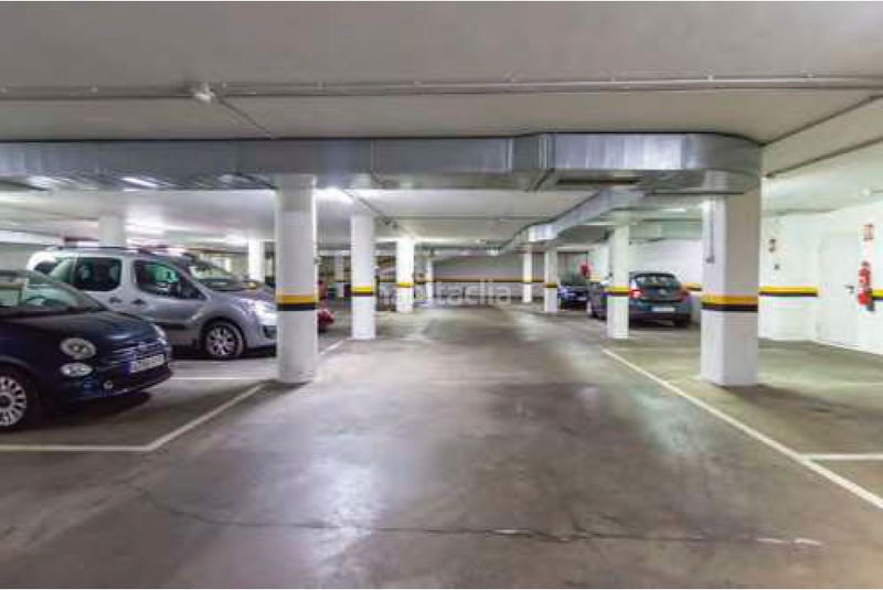 Foto ed1d23b6-06b0-465f-a9d0-8b624788d4e3. Edificio in Barlovento