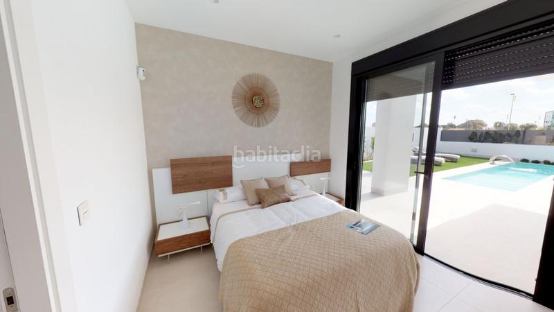 Foto 57009ea7-b6b1-43dd-b405-8f5834ea0ca8. Chalet avec chauffage parking piscine dans Roldán Torre - Pacheco