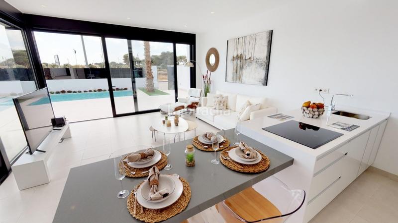 Foto 9f86b9a2-818a-4024-b6ac-eb9b011b7343. Chalet avec chauffage parking piscine dans Roldán Torre - Pacheco