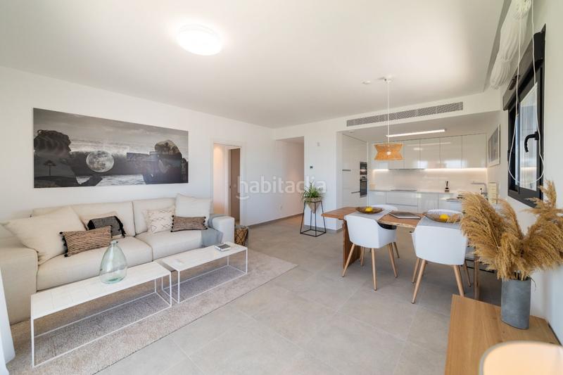 Foto 2d8ac02d-ce6c-4ef3-853d-77b93890b2c9. Apartamento  moderno con vistas impresionantes al mar en gran alacant en Santa Pola