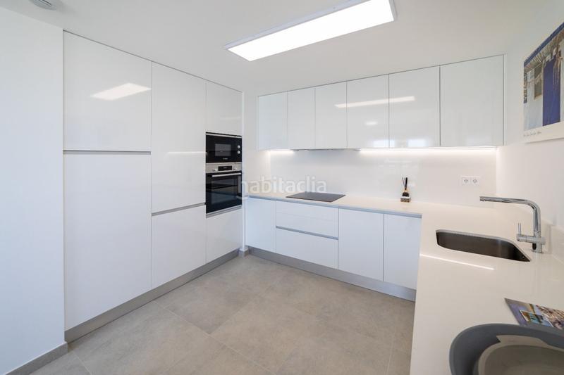 Foto 52d103cd-32c7-49b3-870e-93f2c2e89f50. Apartamento  moderno con vistas impresionantes al mar en gran alacant en Santa Pola