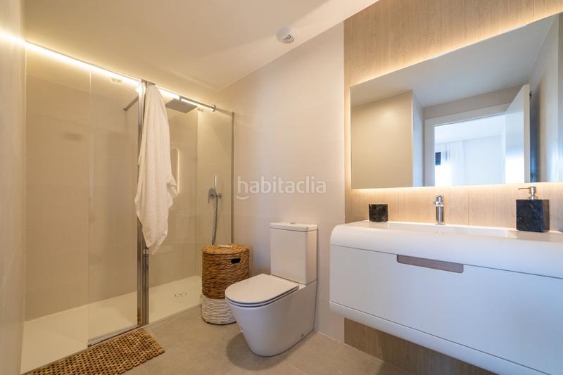 Foto 931ff61c-2189-44fc-b3f3-fd656516b786. Apartamento  moderno con vistas impresionantes al mar en gran alacant en Santa Pola