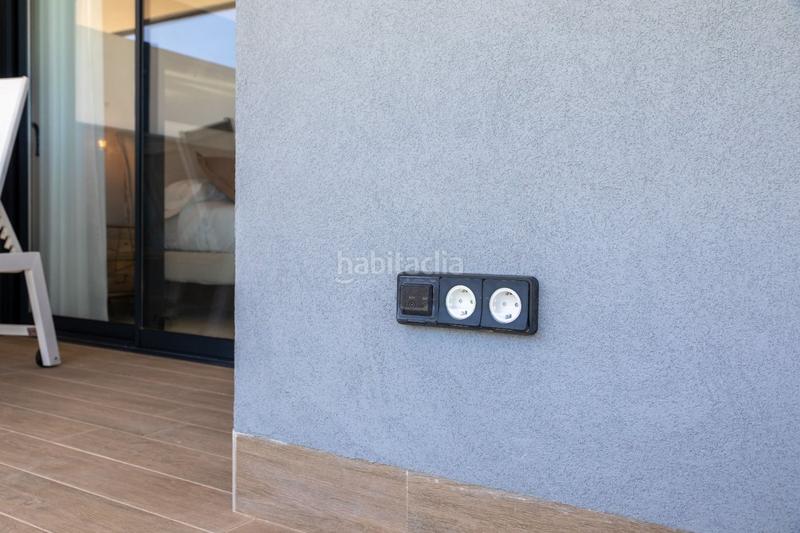 Foto 948f817e-aa85-4c0f-9cb9-aaa756aeb4fc. Apartamento  moderno con vistas impresionantes al mar en gran alacant en Santa Pola