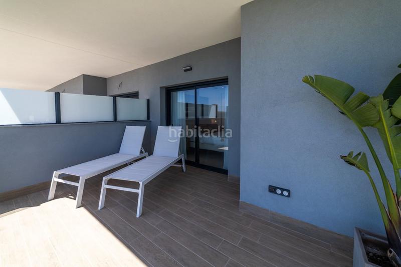 Foto b02d7f87-01ad-43b6-b639-45f1a1973e1d. Apartamento  moderno con vistas impresionantes al mar en gran alacant en Santa Pola