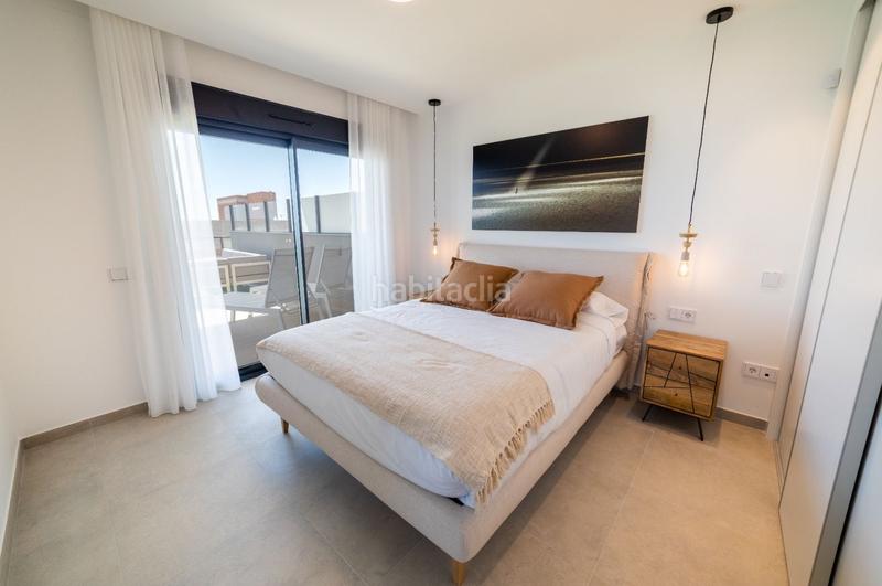 Foto b2a89ac4-57af-46d1-91aa-ad1a41ea1963. Apartamento  moderno con vistas impresionantes al mar en gran alacant en Santa Pola
