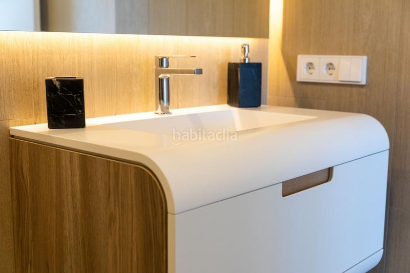 Foto f0453dca-7e6e-4fc8-a53b-00aaf8282db9. Apartamento  moderno con vistas impresionantes al mar en gran alacant en Santa Pola