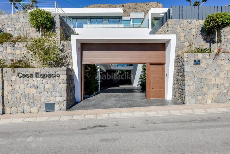 Foto d01a04a7-653a-4252-9e11-9e75f02a88c5. Xalet amb calefacció aparcament piscina a Golf Bahía Finestrat