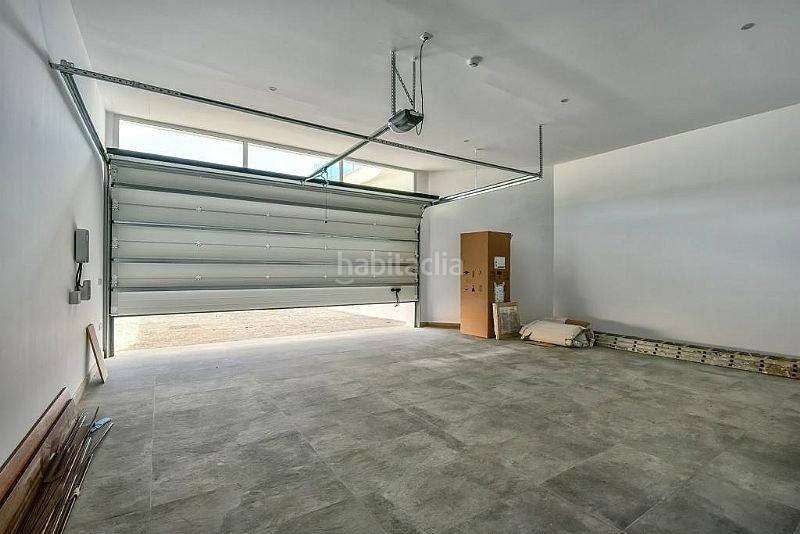 Foto 39d4b3ef-9a84-4687-9e34-6ccd4d9c03af. Chalet extraordinario chalet en primera linea de playa en Calp