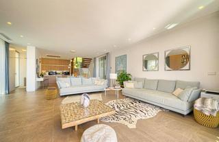 Chalet in Golf Bahía. Suntuosa villa de lujo con piscina  sierra cortina