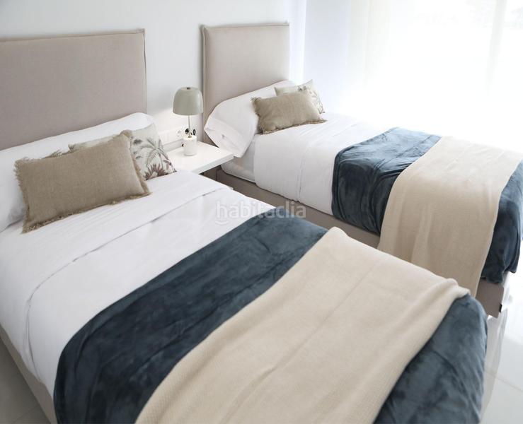Foto 028631d9-ae8c-48cd-88b5-3ad2dd48736b. Apartament amb calefacció aparcament piscina a Playa Poniente Benidorm