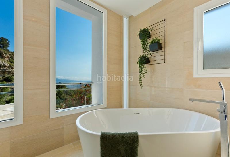 Foto 7178b49f-2789-4b45-8c82-3ac6f8630f68. Casa amb calefacció piscina a Altea ciudad Altea