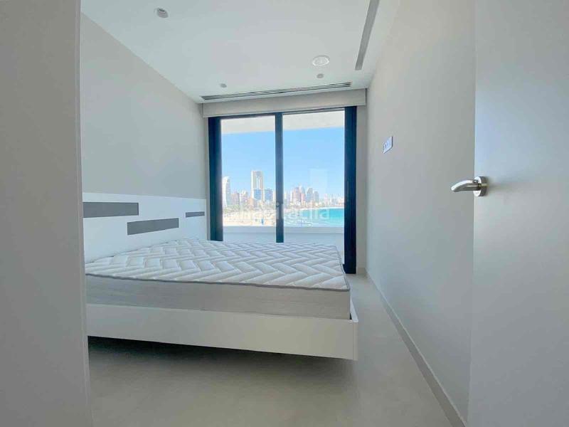 Foto a342236a-d54f-4af3-bf5d-63677066056e. Dachwohnung mit heizung parking pool in Playa Poniente Benidorm