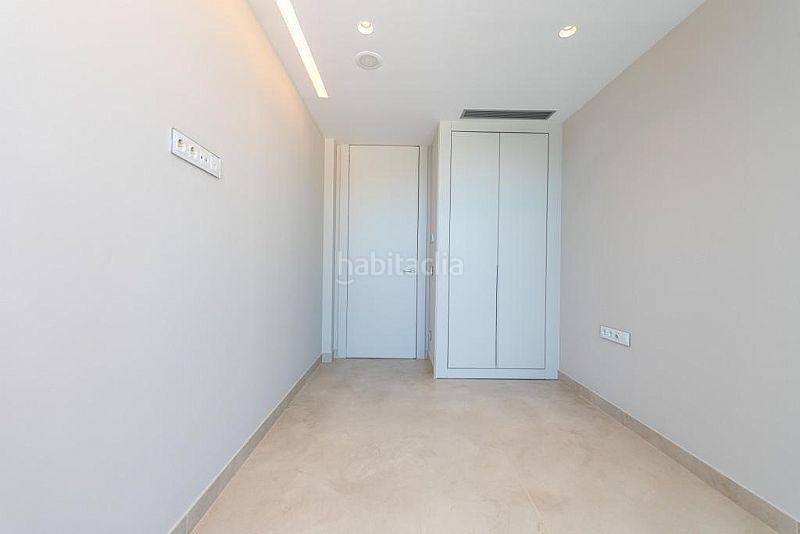 Foto b1d50c3c-3f9d-448e-a030-881453eb0bed. Dachwohnung mit heizung parking pool in Playa Poniente Benidorm
