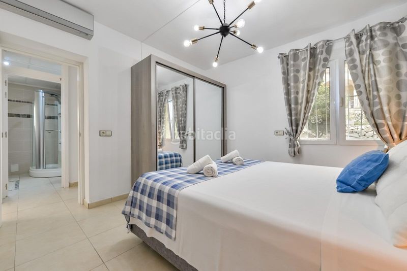 Foto 444d1c8b-1f21-4382-96fe-46b333ba7af2. Xalet amb aparcament piscina a Maryvilla Calp